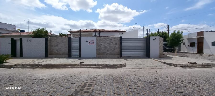 Casa - Aluguel - Belo Horizonte - Patos - PB