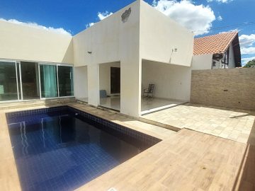 Casa Alto Padrão à Venda