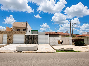 Casa � Venda
